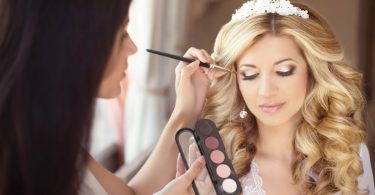 Makeup And Hairdo Ideas For Brides